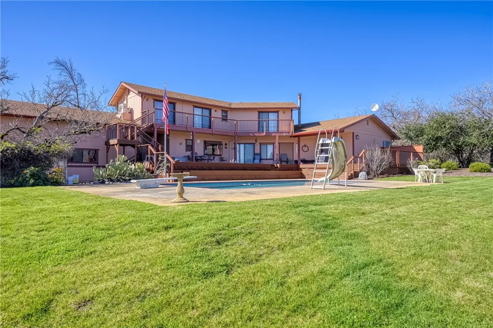 6535 Highland Springs Road Lakeport, CA 95453