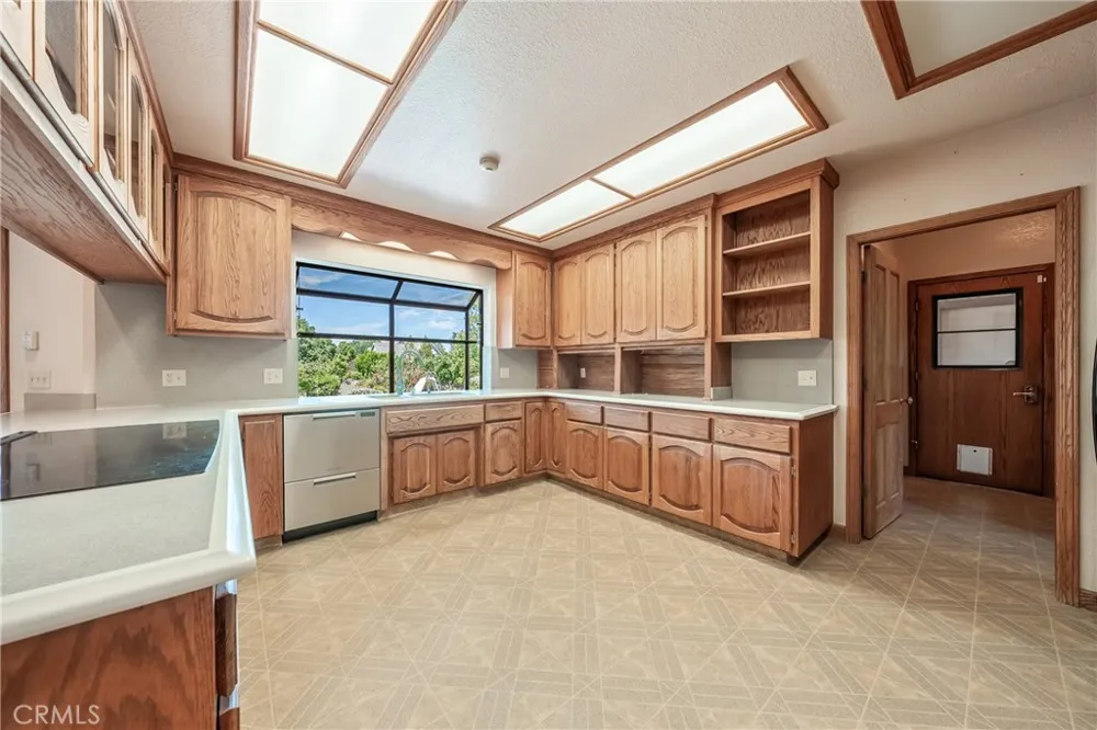 6535 Highland Springs Road Lakeport, CA 95453