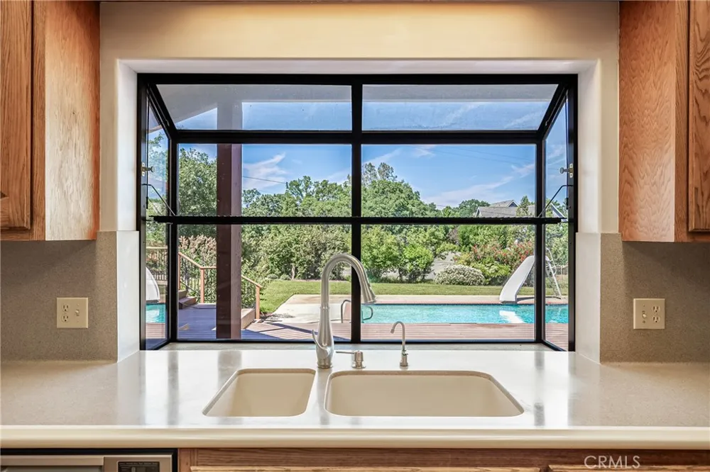 6535 Highland Springs Road Lakeport, CA 95453