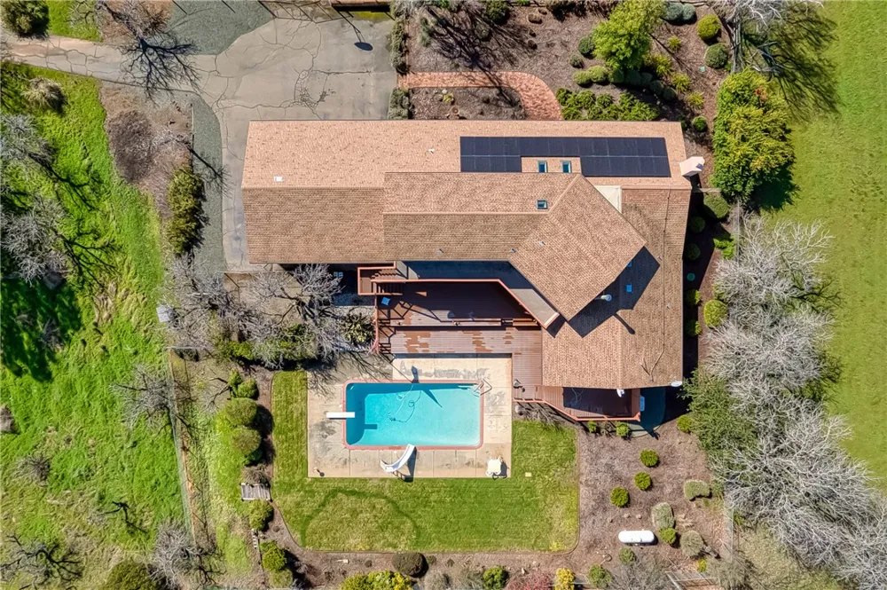 6535 Highland Springs Road Lakeport, CA 95453
