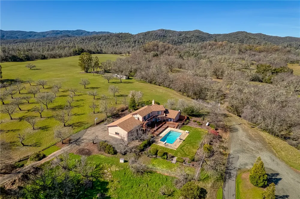 6535 Highland Springs Road Lakeport, CA 95453
