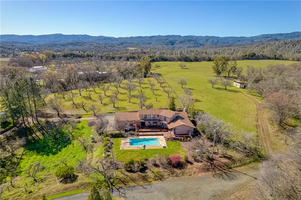 6535 Highland Springs Road Lakeport, CA 95453