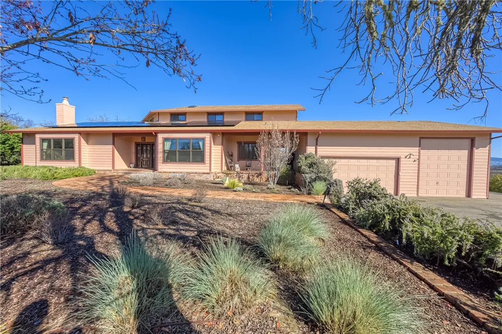 6535 Highland Springs Road Lakeport, CA 95453