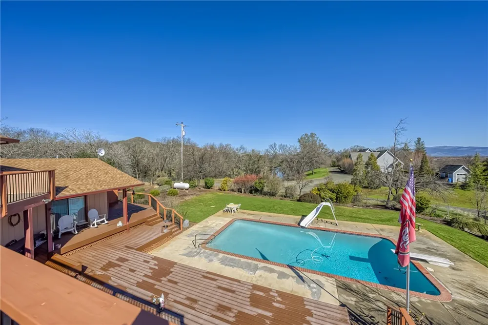 6535 Highland Springs Road Lakeport, CA 95453