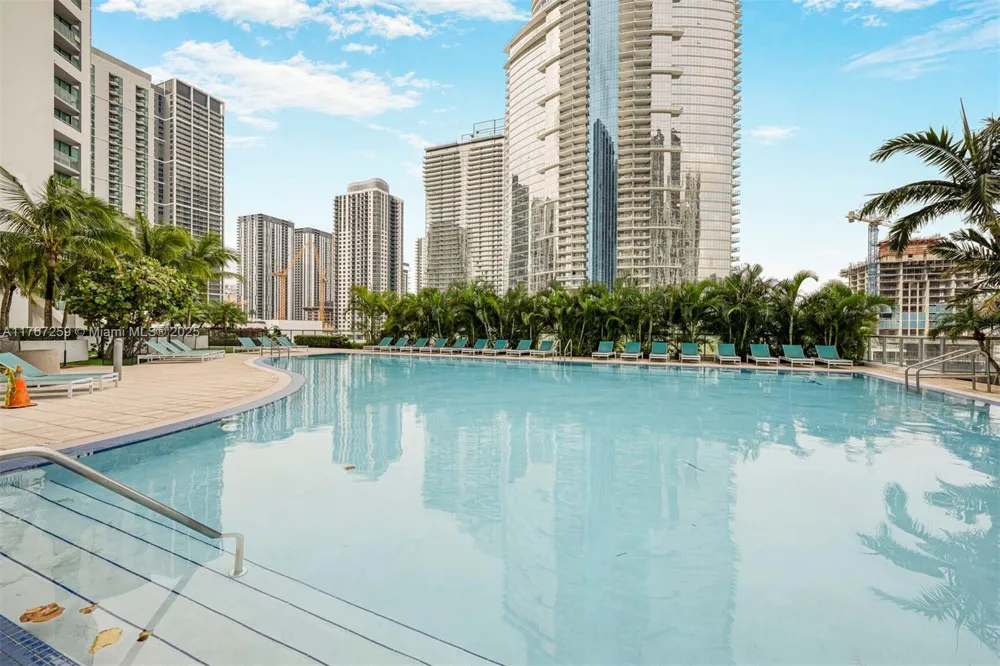 888 Biscayne Blvd #4306 Miami, FL 33132