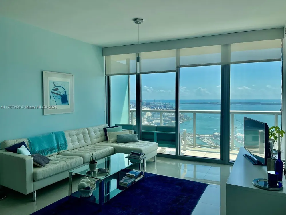 888 Biscayne Blvd #4306 Miami, FL 33132