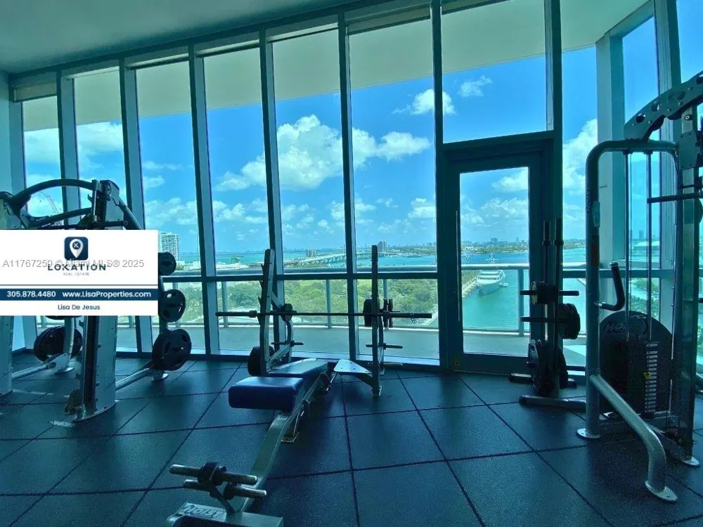 888 Biscayne Blvd #4306 Miami, FL 33132