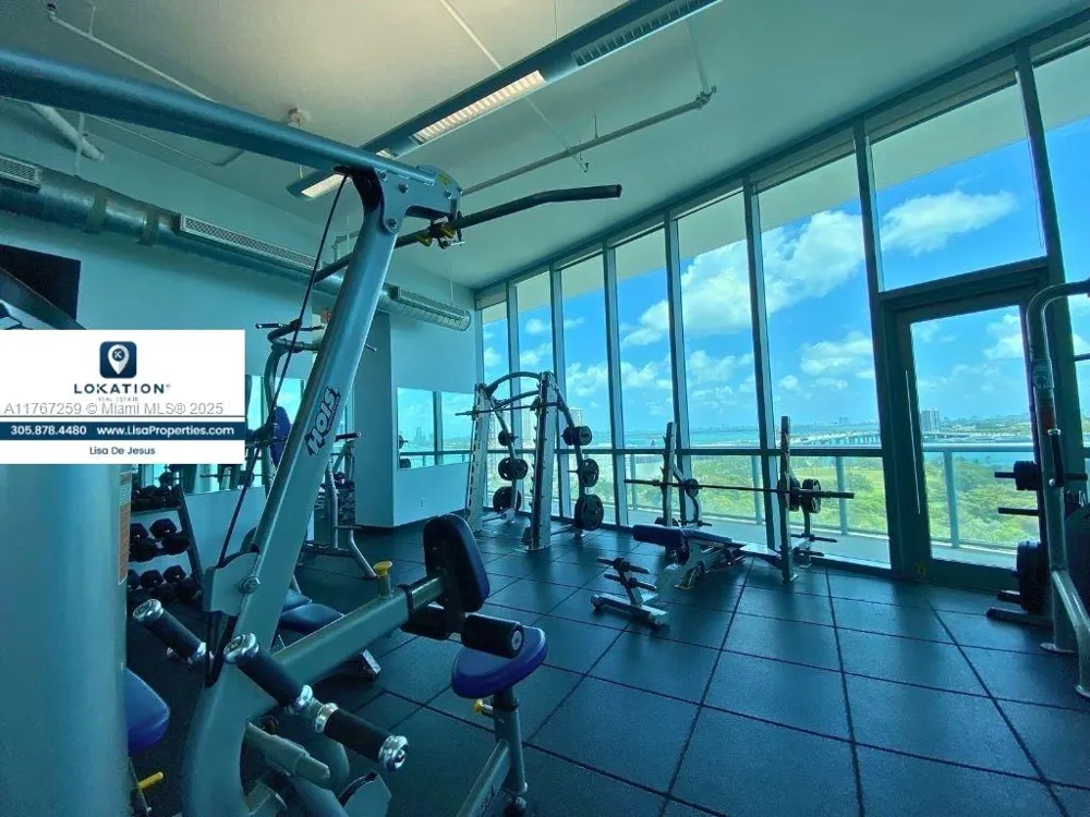 888 Biscayne Blvd #4306 Miami, FL 33132