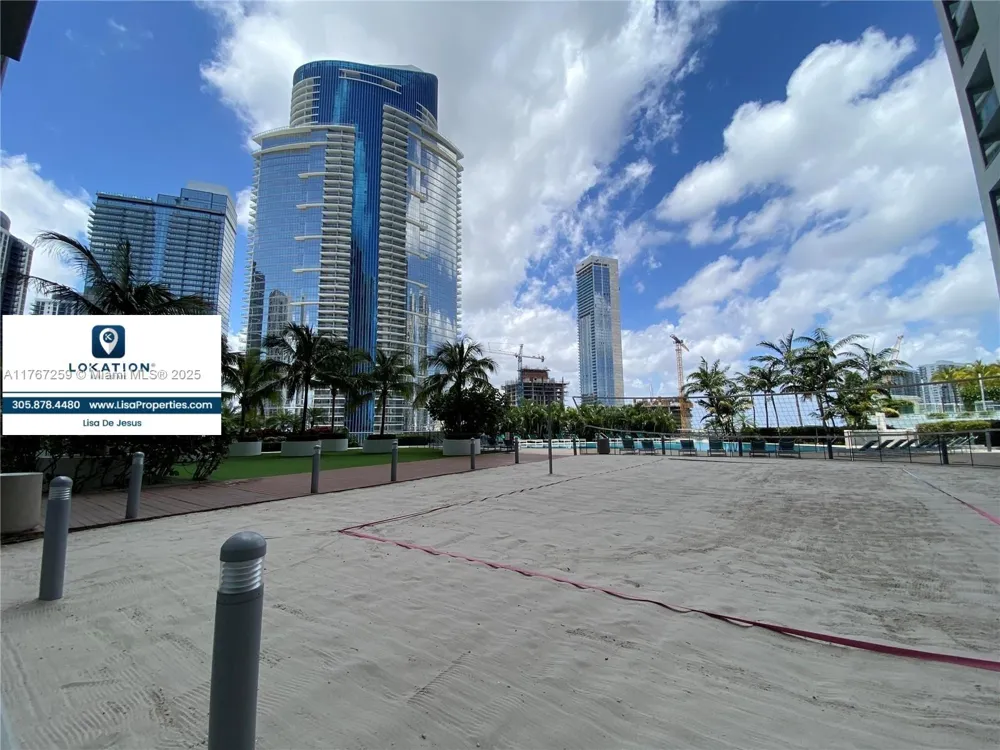 888 Biscayne Blvd #4306 Miami, FL 33132