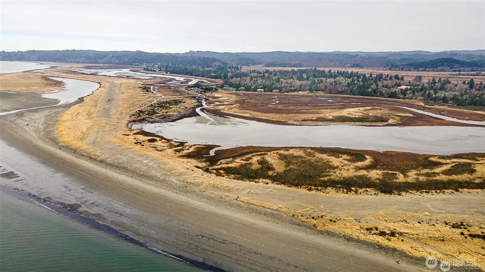 2680 -B Sunset Lane Tokeland, WA 98590