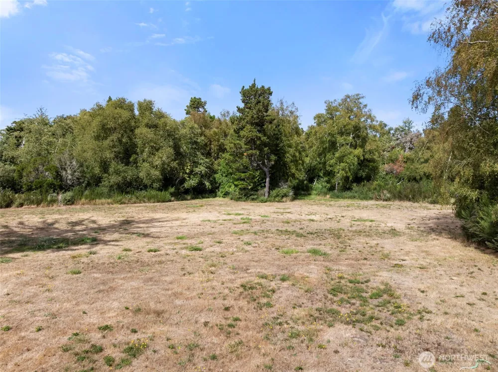 2680 -B Sunset Lane Tokeland, WA 98590