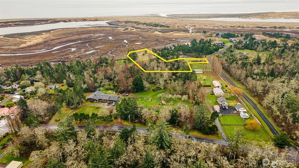 2680 -A Sunset Lane Tokeland, WA 98590