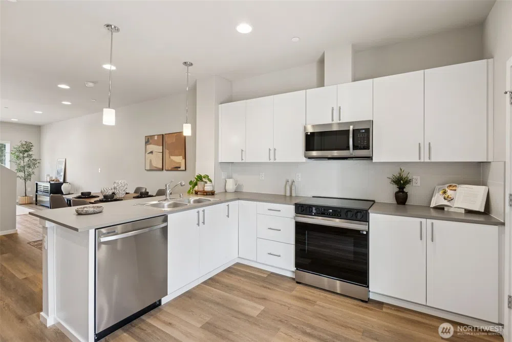 26260 Dungeness Avenue NE Kingston, WA 98346