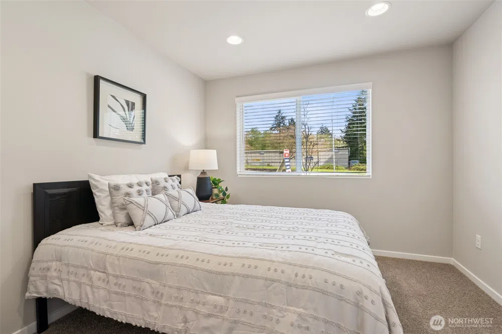 26260 Dungeness Avenue NE Kingston, WA 98346