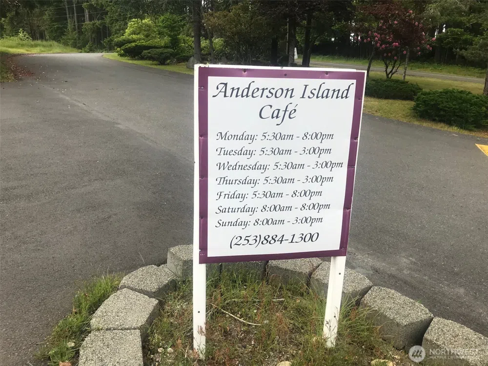11205 110th Street Anderson Island, WA 98303
