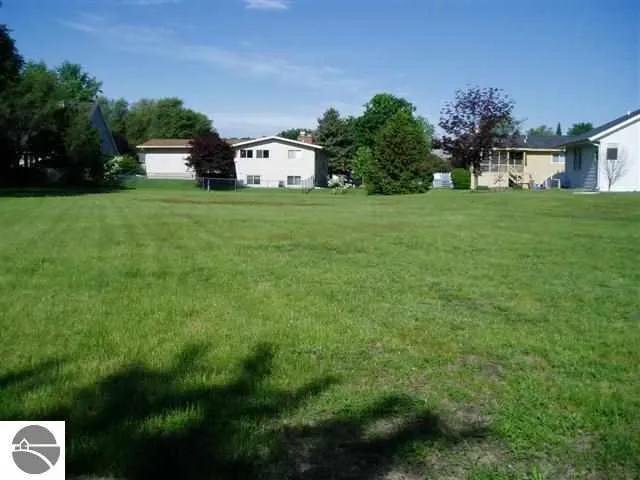 4 Patrick Court Mt Pleasant City, MI 48858