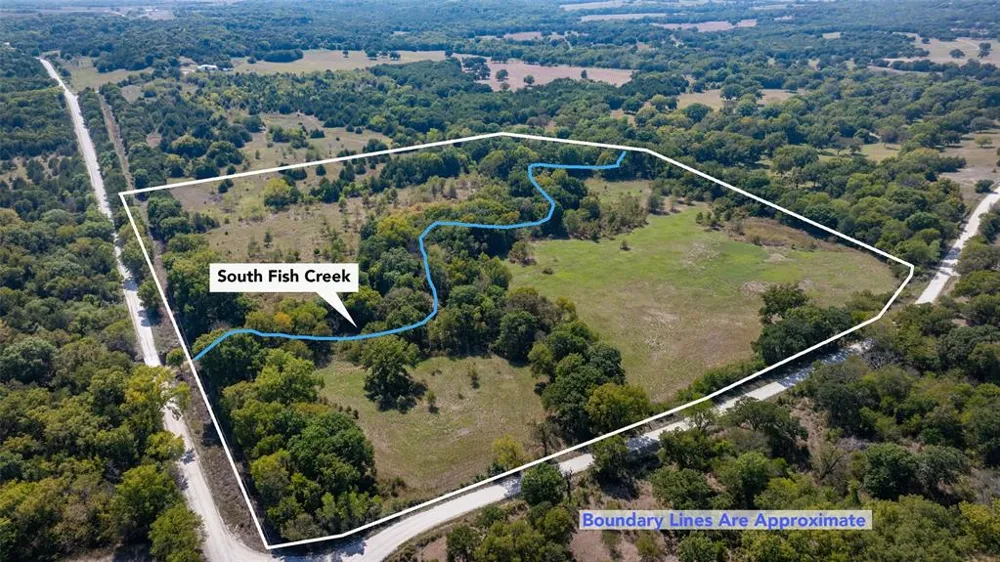 3868 County Road 417 Muenster, TX 76252
