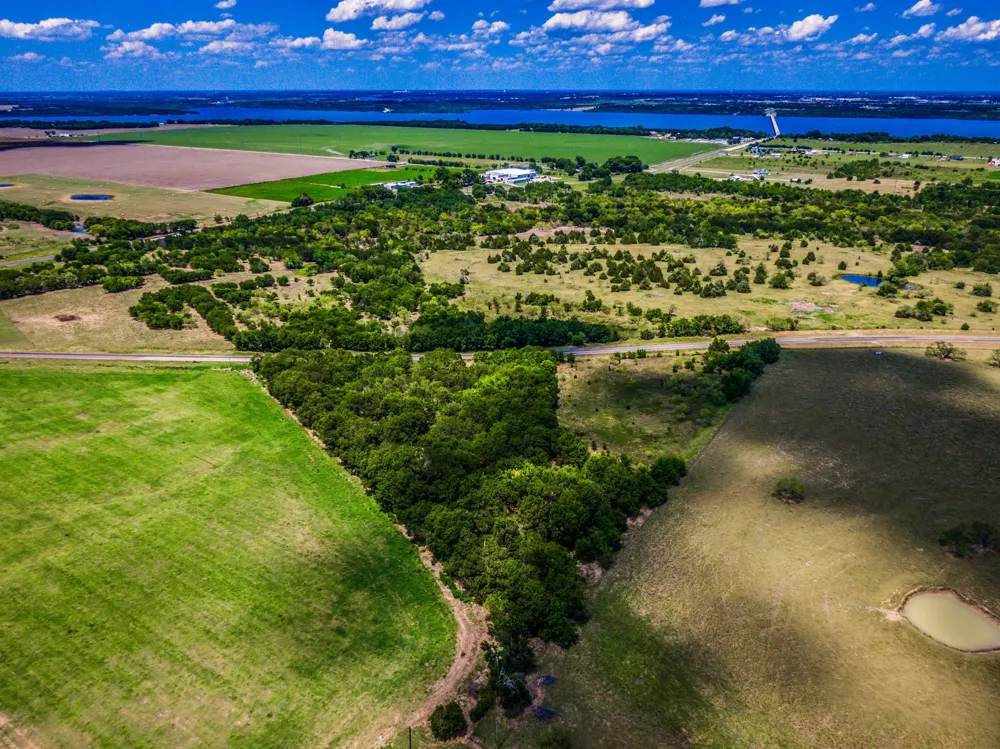 FM 985 Highway Ennis, TX 75119