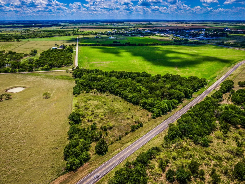 FM 985 Highway Ennis, TX 75119