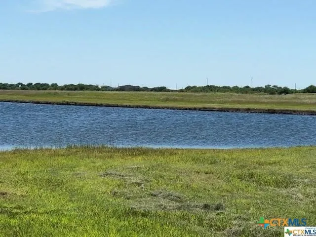 355 Aquarius Lane Port Lavaca, TX 77979