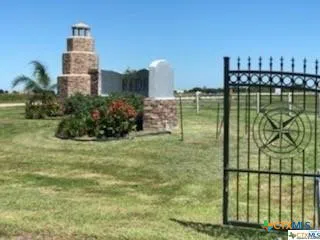 355 Aquarius Lane Port Lavaca, TX 77979