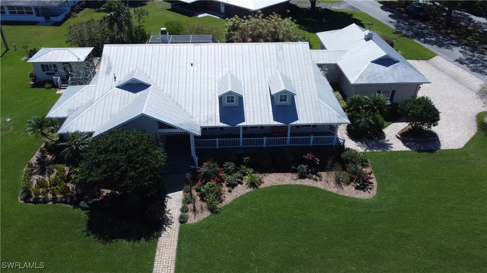W Circle Drive Clewiston, FL 33440