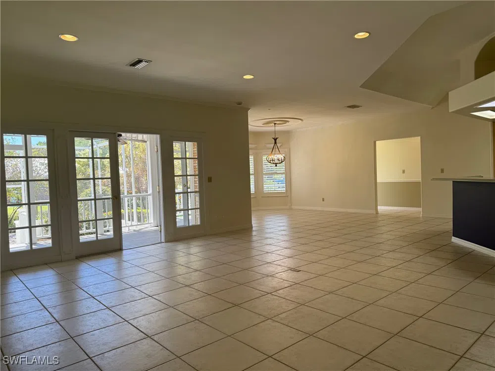 W Circle Drive Clewiston, FL 33440