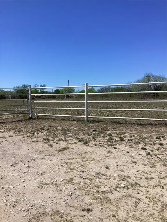 2227 F RD 2295 Benavides, TX 78341
