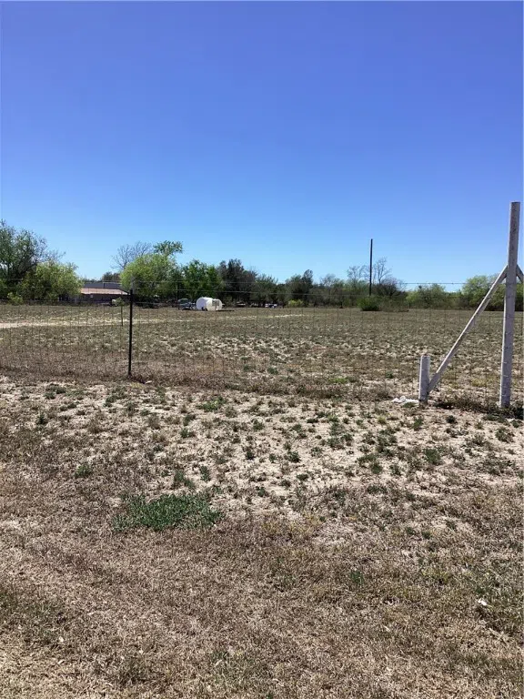 2227 F RD 2295 Benavides, TX 78341