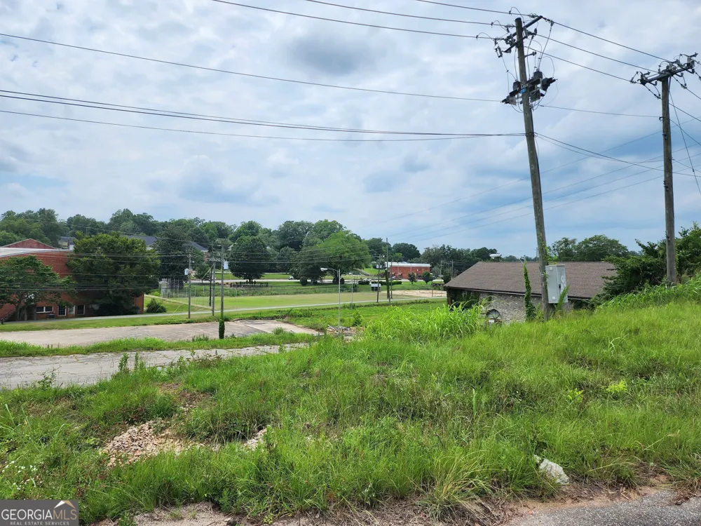 20TH &59TH 20th & 59 th Valley, AL 36854