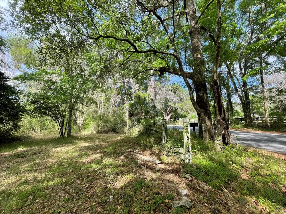 17400 NW 120TH AVE ROAD Reddick, FL 32686