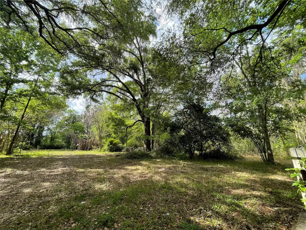17400 NW 120TH AVE ROAD Reddick, FL 32686