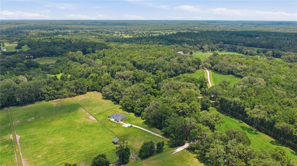 17400 NW 120TH AVE ROAD Reddick, FL 32686