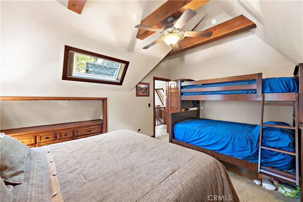 400 Cottage Grove Road Lake Arrowhead, CA 92352