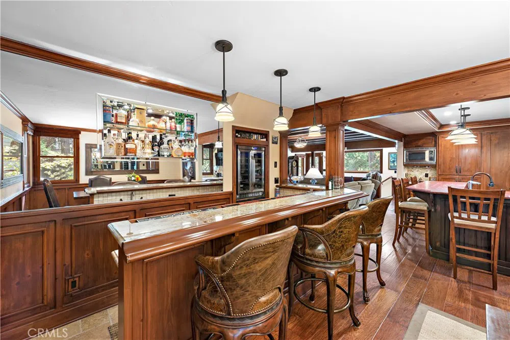 400 Cottage Grove Road Lake Arrowhead, CA 92352
