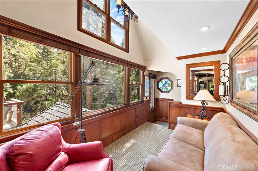400 Cottage Grove Road Lake Arrowhead, CA 92352