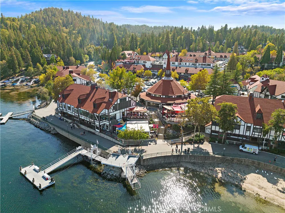 400 Cottage Grove Road Lake Arrowhead, CA 92352