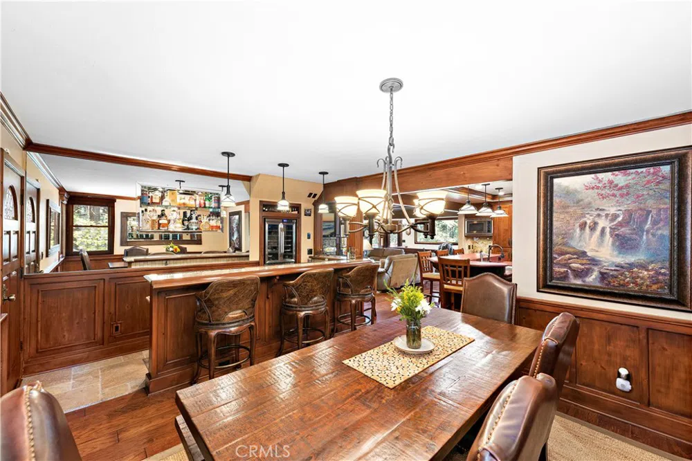 400 Cottage Grove Road Lake Arrowhead, CA 92352