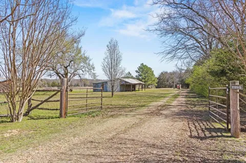 1393 County Road 2250