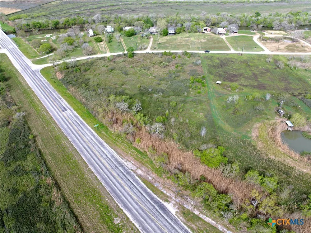 Guadalupe River Rd Tivoli, TX 77990