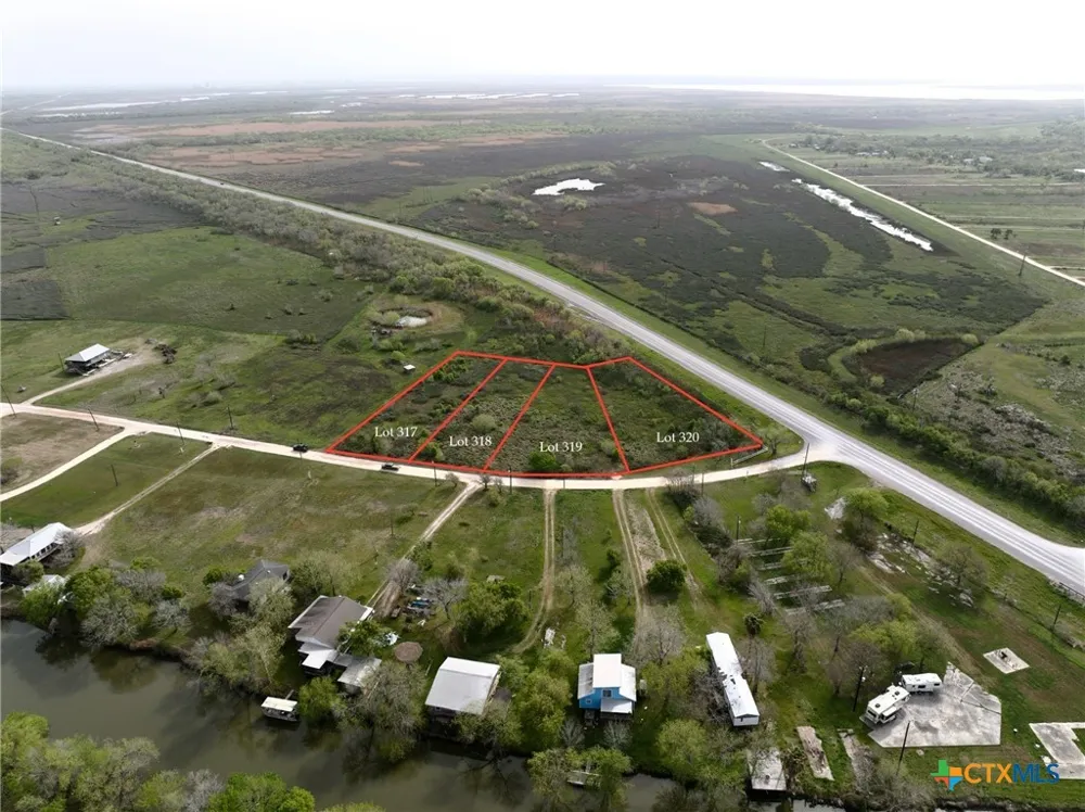 Guadalupe River Rd Tivoli, TX 77990
