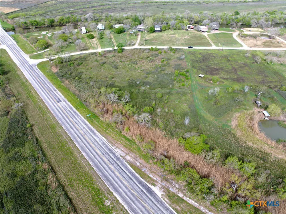 Guadalupe River Rd Tivoli, TX 77990