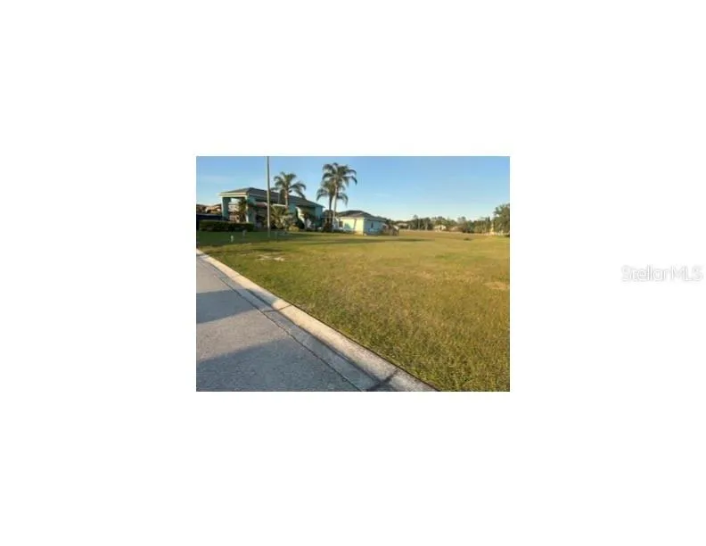440 NOLANE LANE Polk City, FL 33868