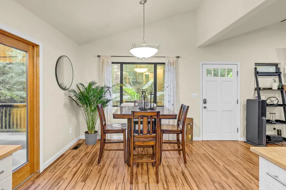 1257 Lakeside Drive Felton, CA 95018