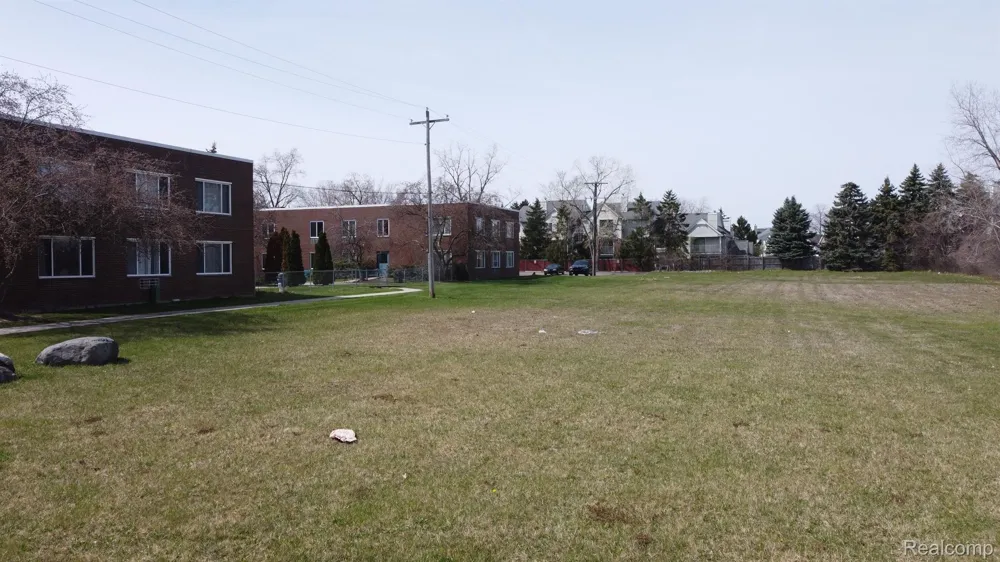31227 Dequindre Road Madison Heights City, MI 48071