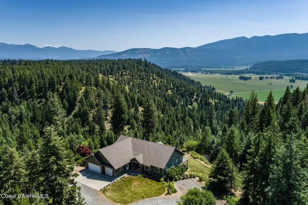 1524 Sunrise Road Bonners Ferry, ID 83805
