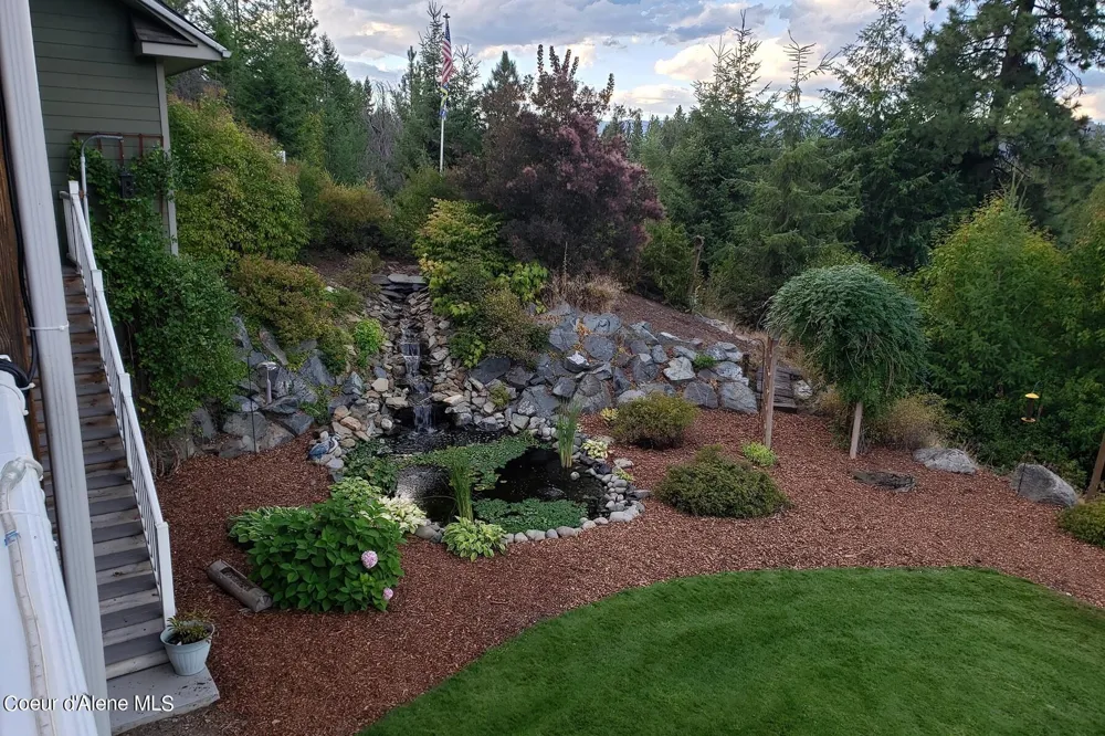1524 Sunrise Road Bonners Ferry, ID 83805