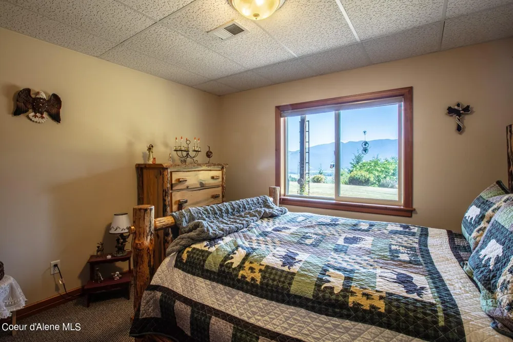 1524 Sunrise Road Bonners Ferry, ID 83805