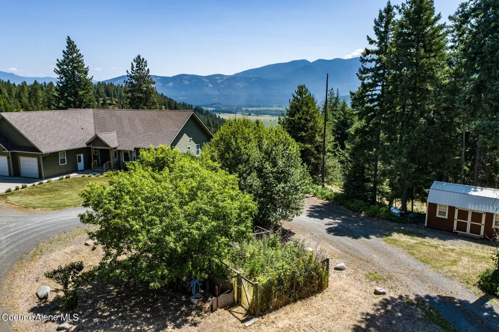 1524 Sunrise Road Bonners Ferry, ID 83805