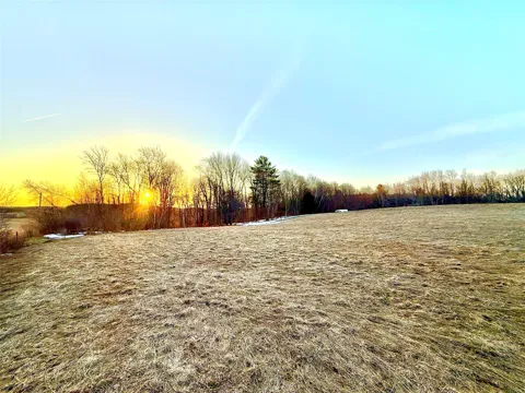 2182 Snake Hill Road
